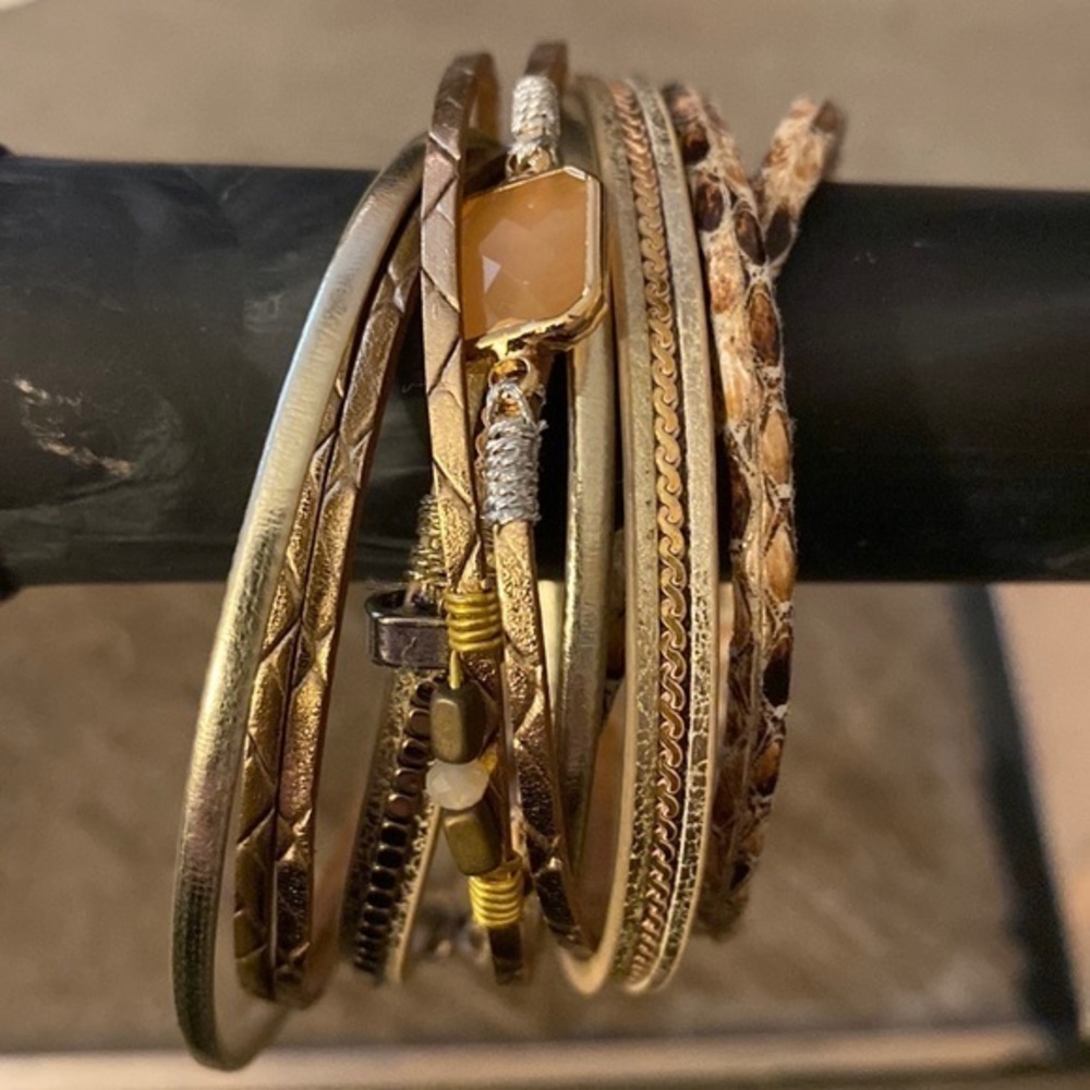 NWOT Boho Faux Leather Cuff Wrap Bracelet - Picture 2 of 3